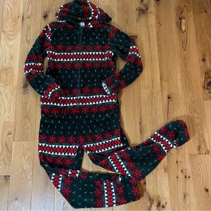 Joe Boxer Women's Cosy Red & Green Cozy Hooded Footless Onesie. Size Medium